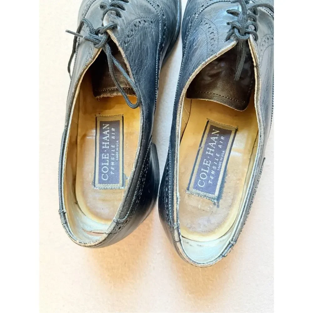 Cole Haan Black Leather Wingtip Oxfords men size 10.5 classic vintage old money